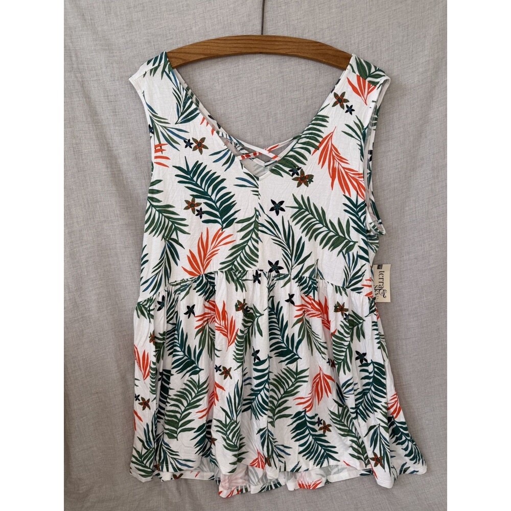 Terra & Sky Sleeveless Top Womens 1X  White Green Floral Tropical Pleated